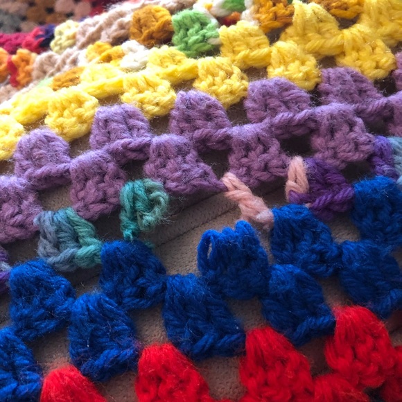 Vintage Rainbow Square Knit Afghan Blanket Large - Picture 6 of 6